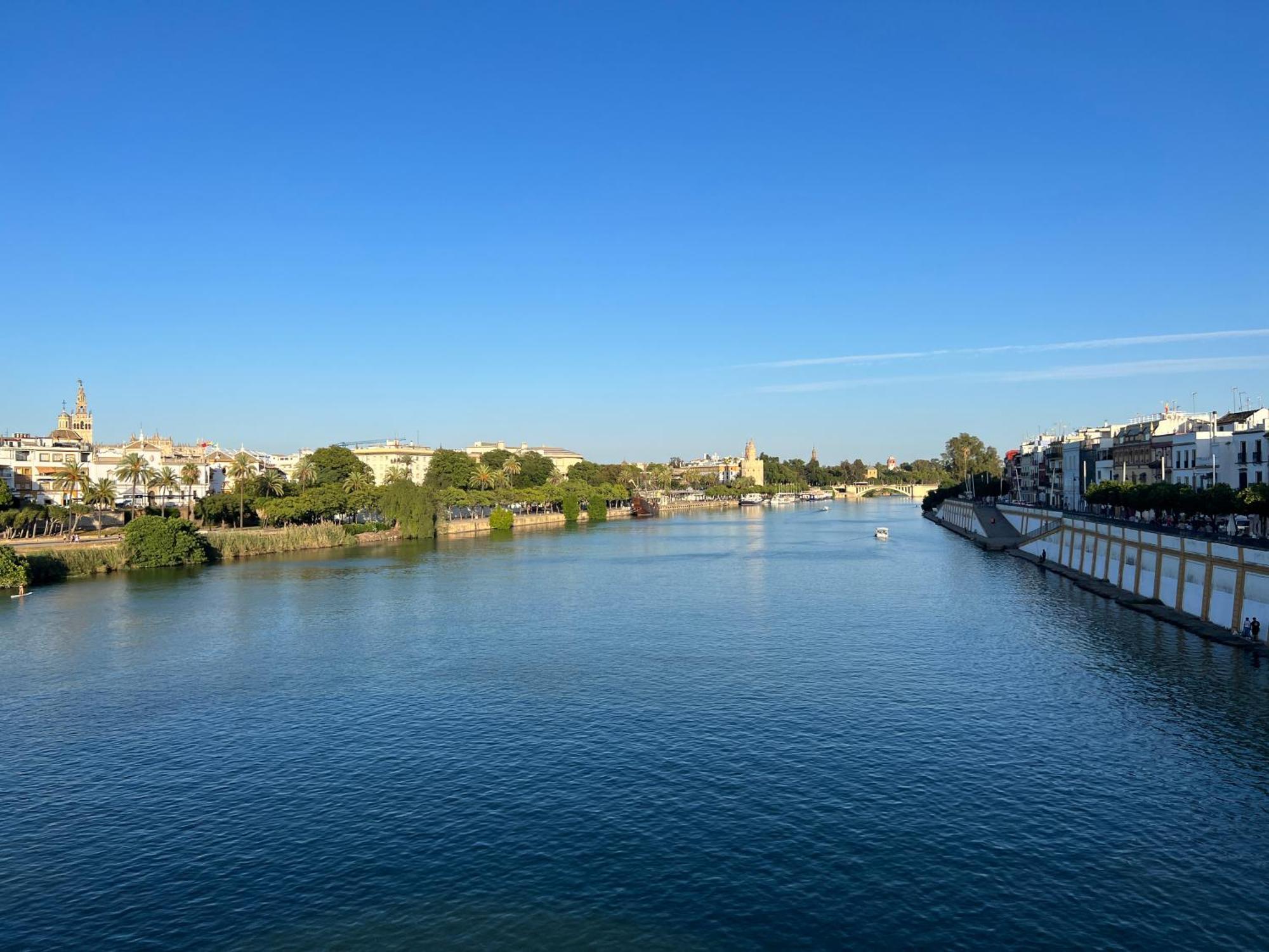Apartamento Triana Con Vistas - Aloha Sevilla Sevilha Exterior foto